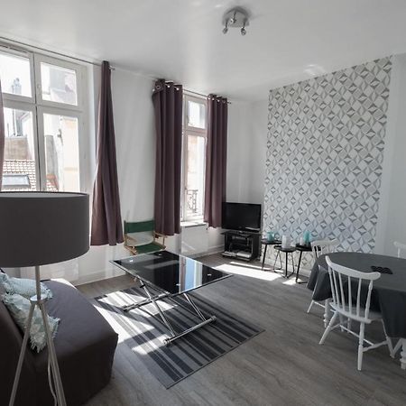 St Cyr Logement Lumineux Dans Coeur De Ville & Wifi Boulogne-sur-Mer Extérieur photo