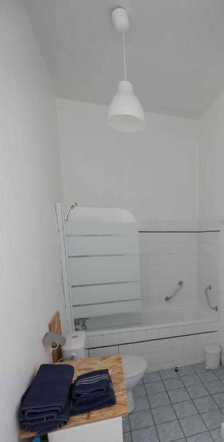 St Cyr Logement Lumineux Dans Coeur De Ville & Wifi Boulogne-sur-Mer Extérieur photo