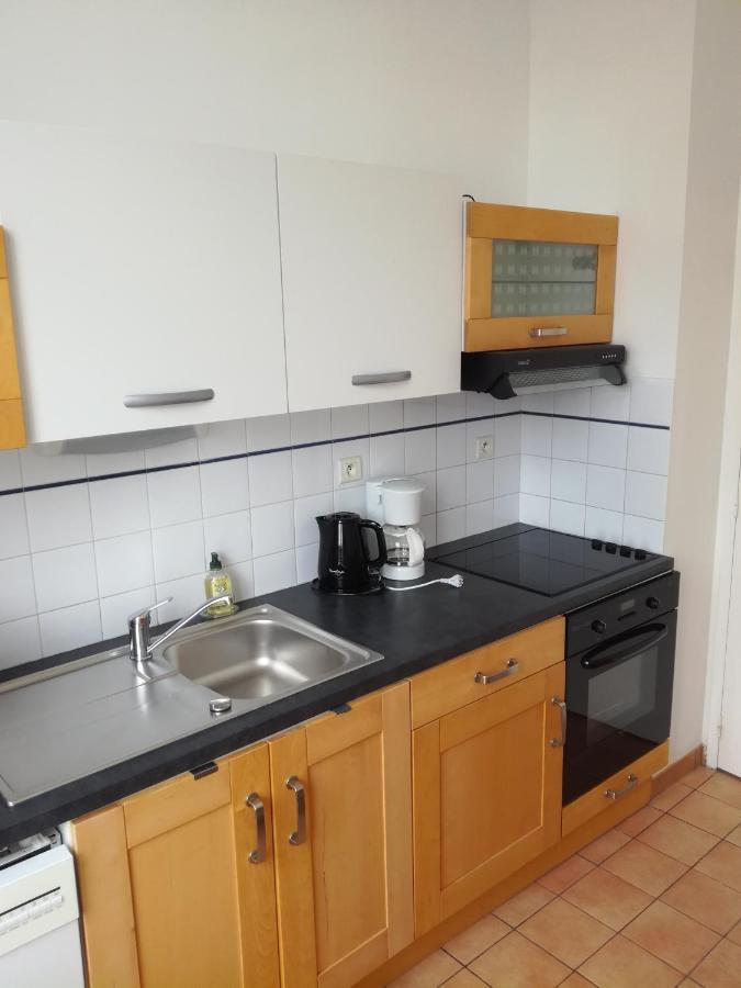St Cyr Logement Lumineux Dans Coeur De Ville & Wifi Boulogne-sur-Mer Extérieur photo